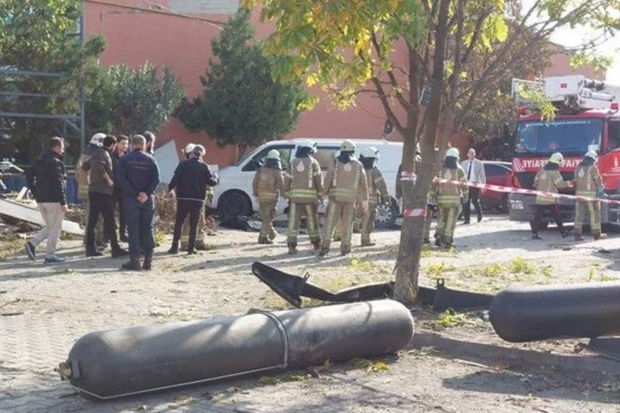 İstanbulda güclü partlayış: Ölən və xəsarət alanlar var